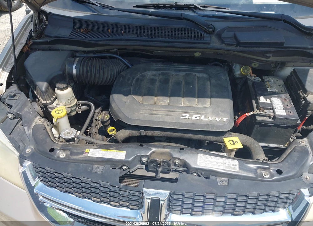 2013 DODGE GRAND CARAVAN VIN: 2C4RDGCG4DR528021