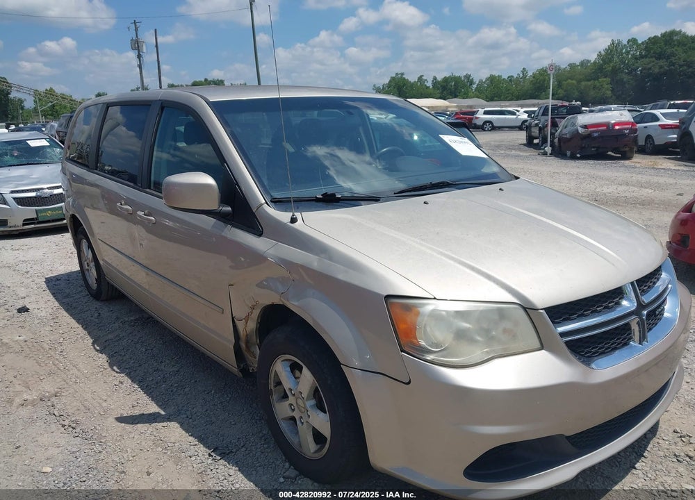 2013 DODGE GRAND CARAVAN VIN: 2C4RDGCG4DR528021