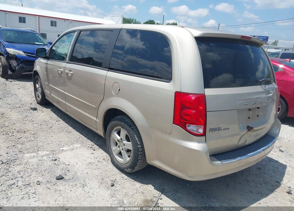2013 DODGE GRAND CARAVAN VIN: 2C4RDGCG4DR528021