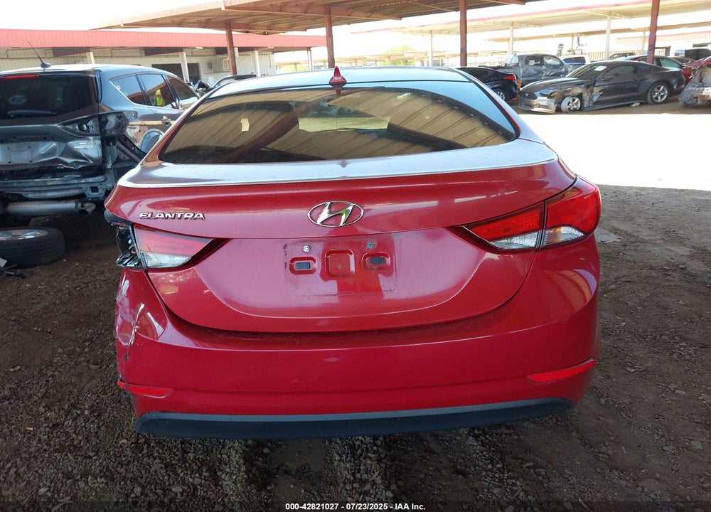 2015 HYUNDAI ELANTRA VIN: KMHDH4AE2FU458891