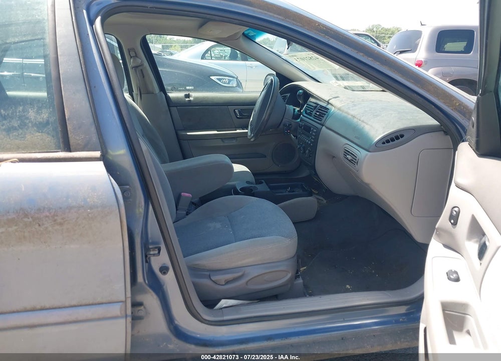 2001 FORD TAURUS SES VIN: 1FAFP55271A282703