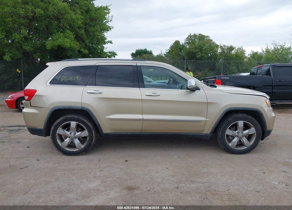2011 JEEP GRAND CHEROKEE VIN: 1J4RR6GG2BC557619