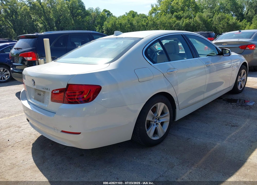 2012 BMW 5 SERIES VIN: WBAXH5C56CDW05839