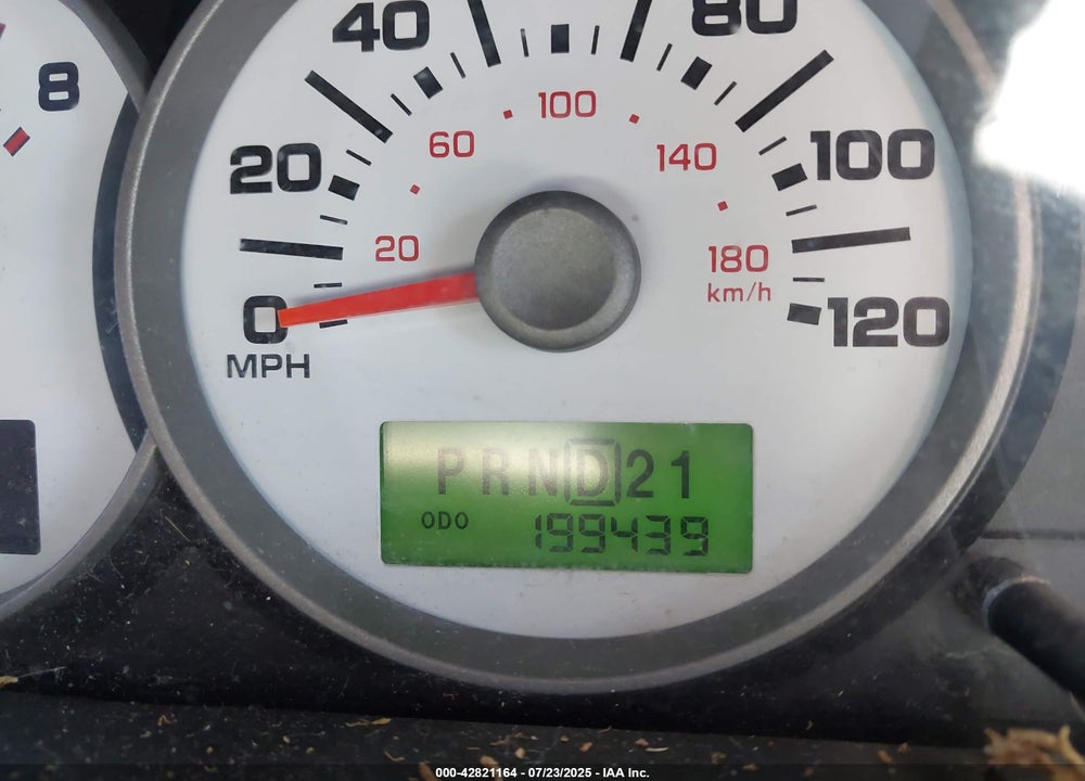 2005 FORD ESCAPE VIN: 1FMYU93125DA22304