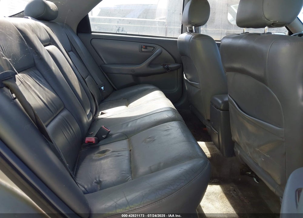2001 TOYOTA CAMRY XLE V6 VIN: 4T1BF28K81U963484