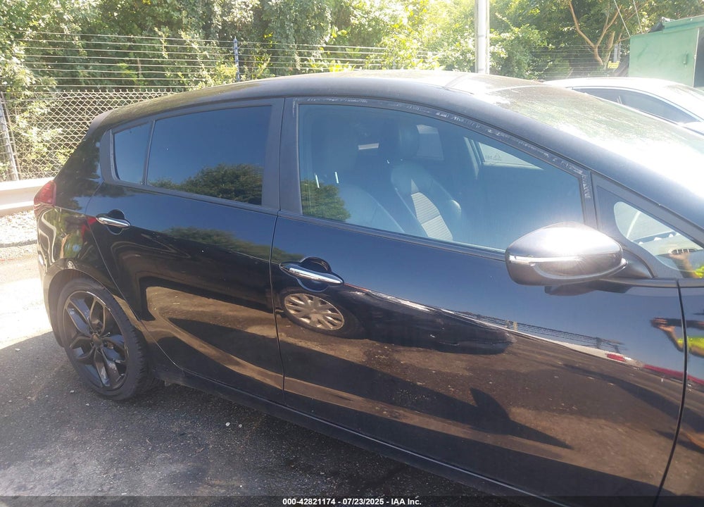 2015 KIA FORTE VIN: KNAFZ5A34F5283906
