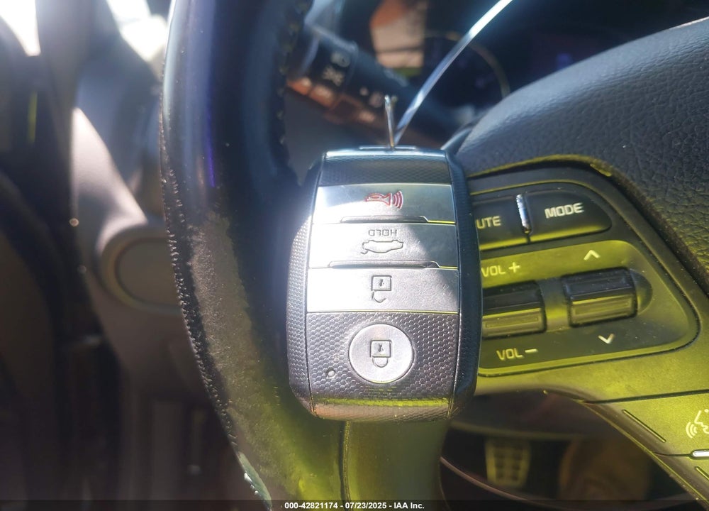2015 KIA FORTE VIN: KNAFZ5A34F5283906