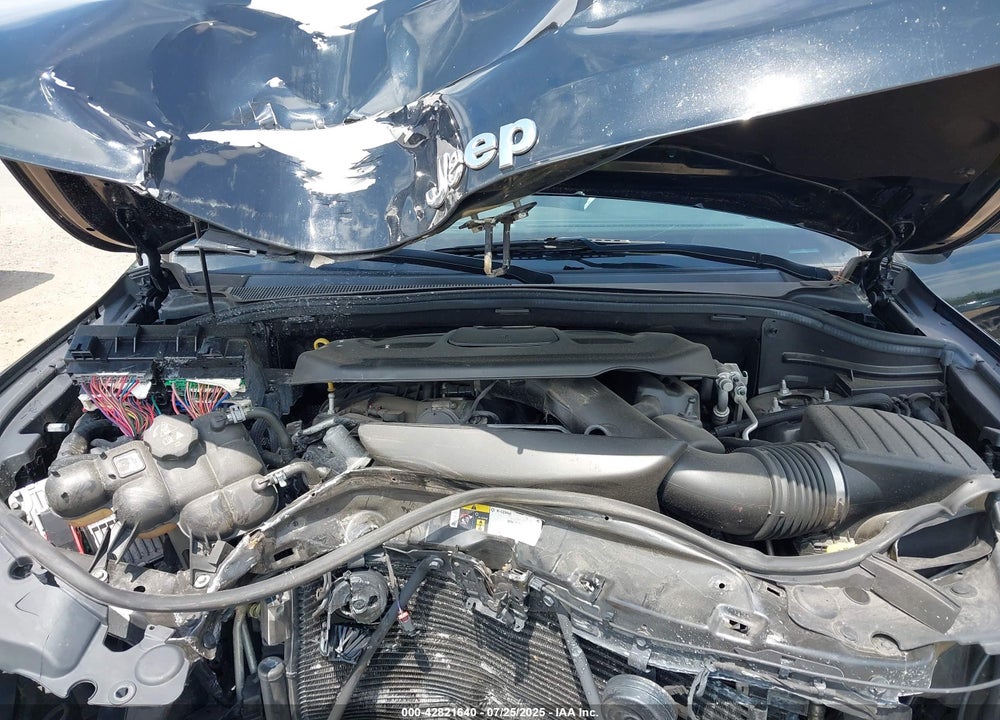 2019 JEEP GRAND CHEROKEE VIN: 1C4RJFBG4KC619364