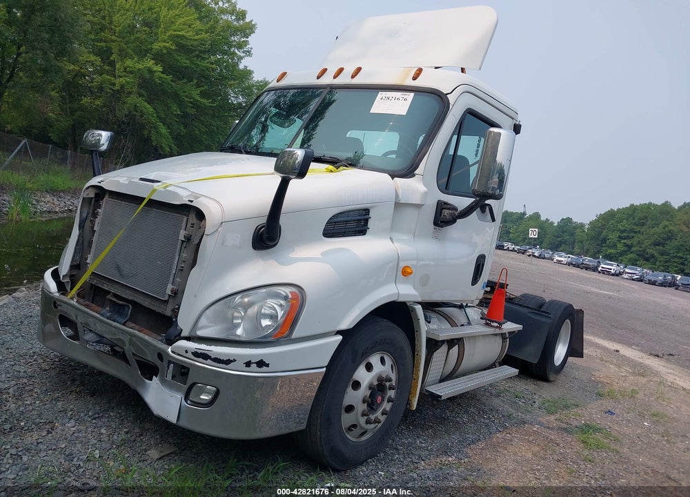2013 FREIGHTLINER CASCADIA 113 VIN: 1FUBGADV8DLBW3527