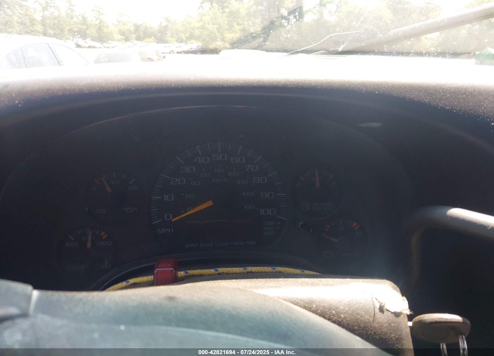 2001 CHEVROLET EXPRESS VIN: 1GCHG35R311153944