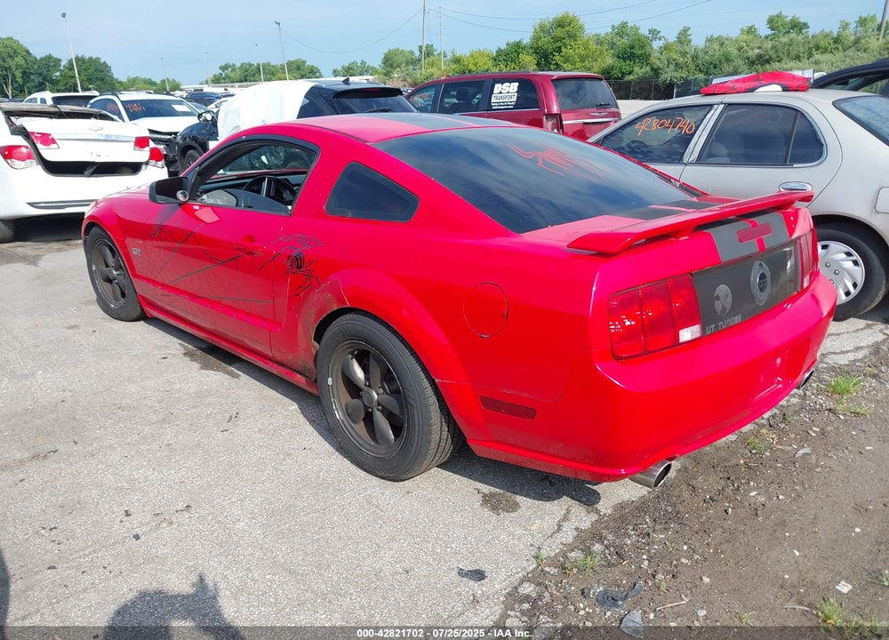 2005 FORD MUSTANG VIN: 1ZVHT82H255226043