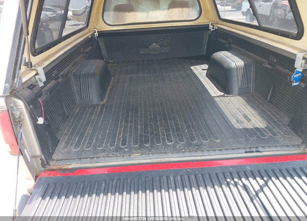 2002 CHEVROLET S-10 LS VIN: 1GCCS14W828238193