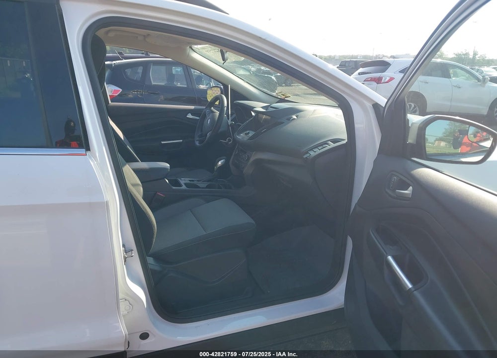 2018 FORD ESCAPE VIN: 1FMCU9GD4JUD25058