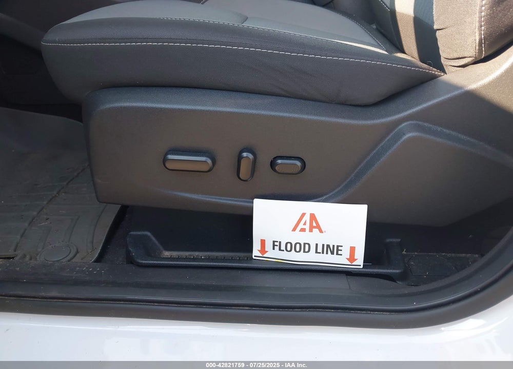 2018 FORD ESCAPE VIN: 1FMCU9GD4JUD25058