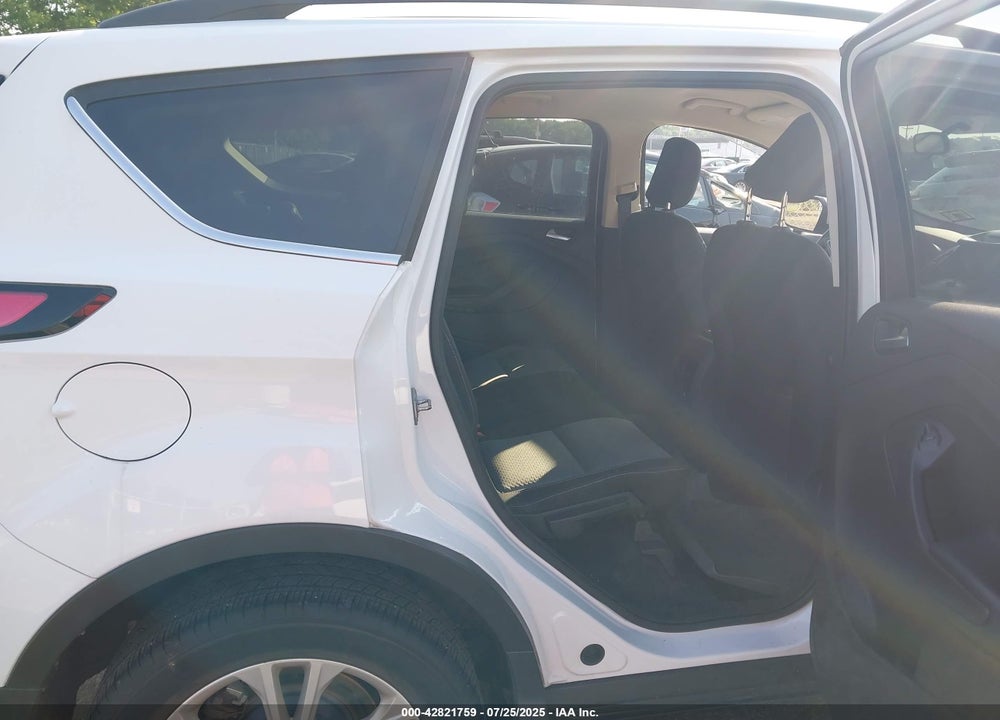 2018 FORD ESCAPE VIN: 1FMCU9GD4JUD25058