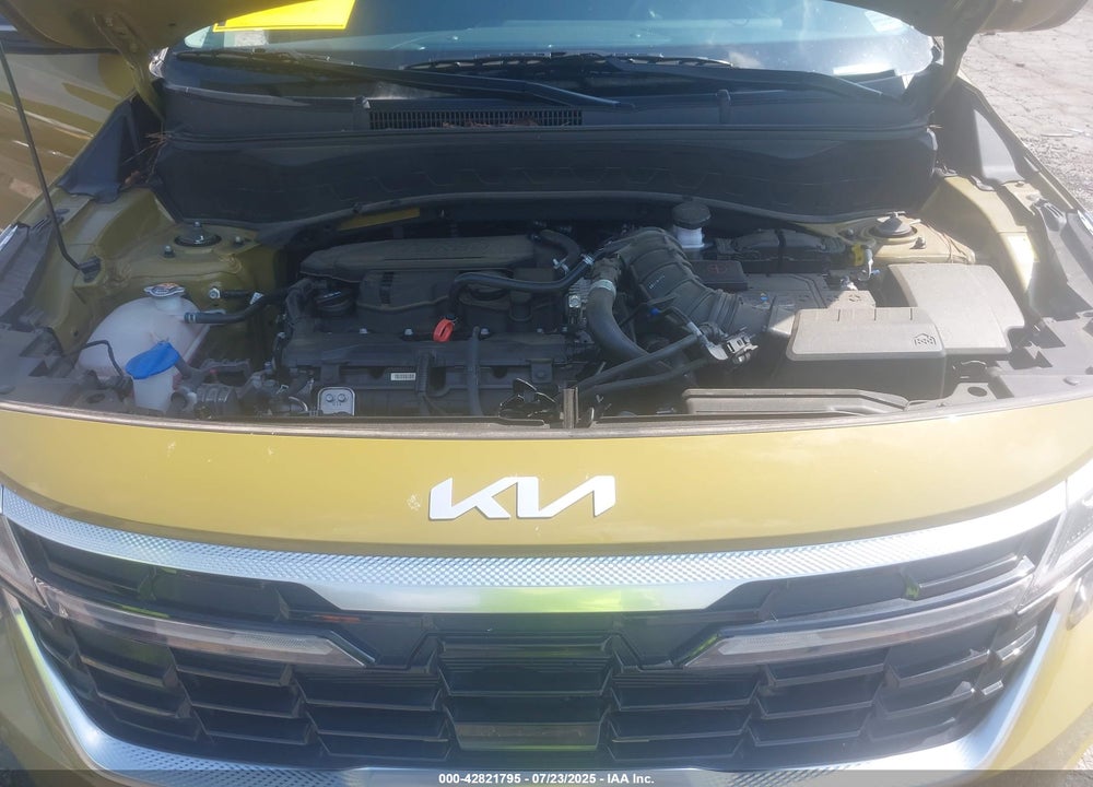 2024 KIA SELTOS VIN: KNDETCA79R7568357