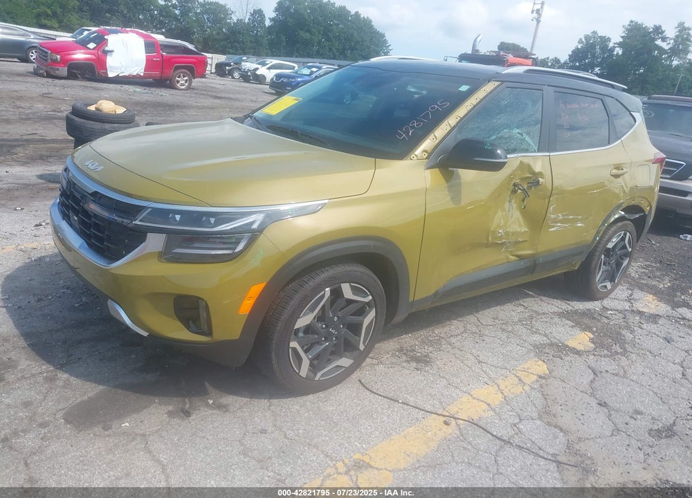 2024 KIA SELTOS VIN: KNDETCA79R7568357