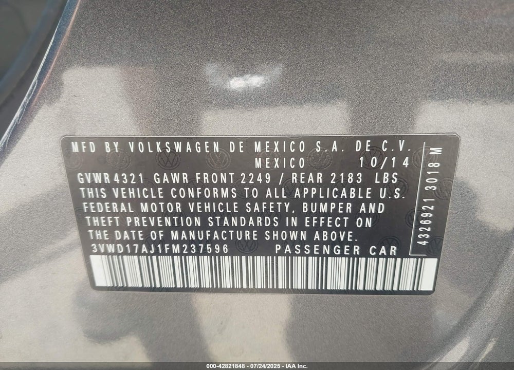 2015 VOLKSWAGEN JETTA VIN: 3VWD17AJ1FM237596