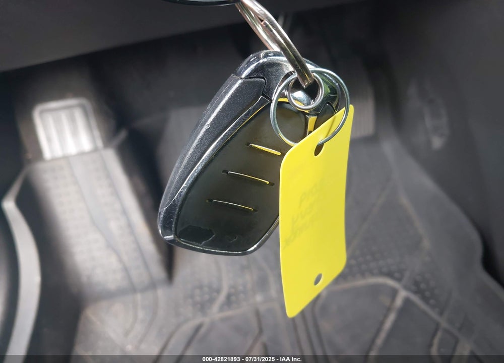 2019 CHEVROLET EQUINOX VIN: 3GNAXKEV6KL351329