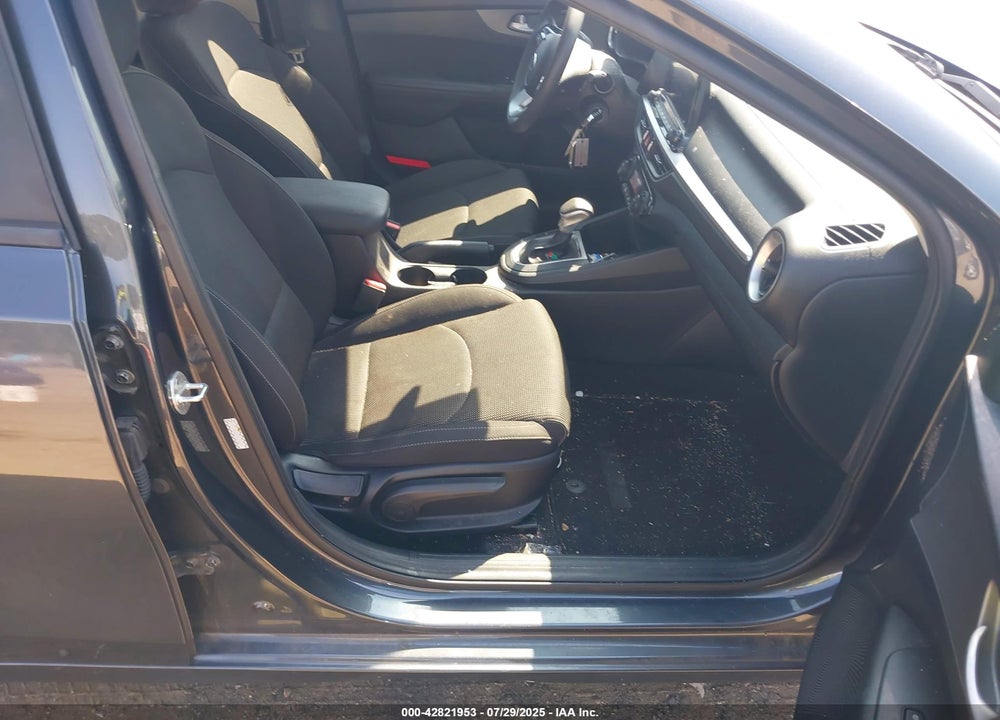 2019 KIA FORTE VIN: 3KPF24AD6KE123616