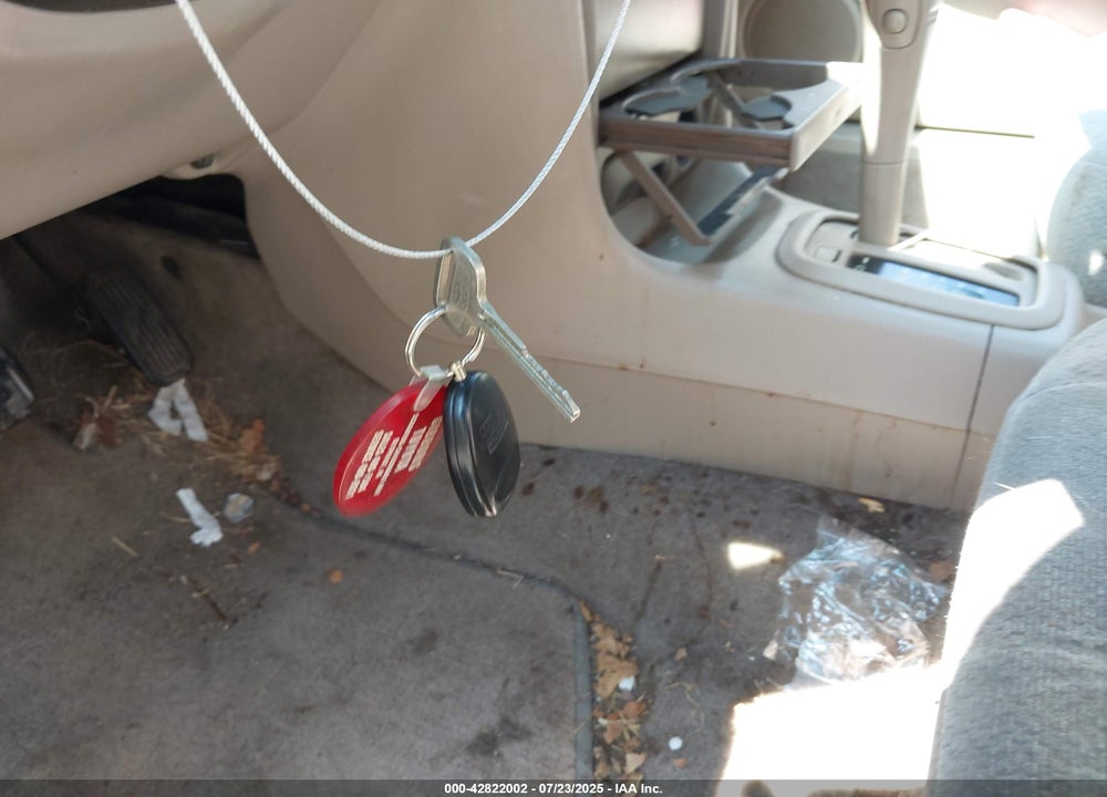 2001 TOYOTA COROLLA LE VIN: 2T1BR12E41C397393