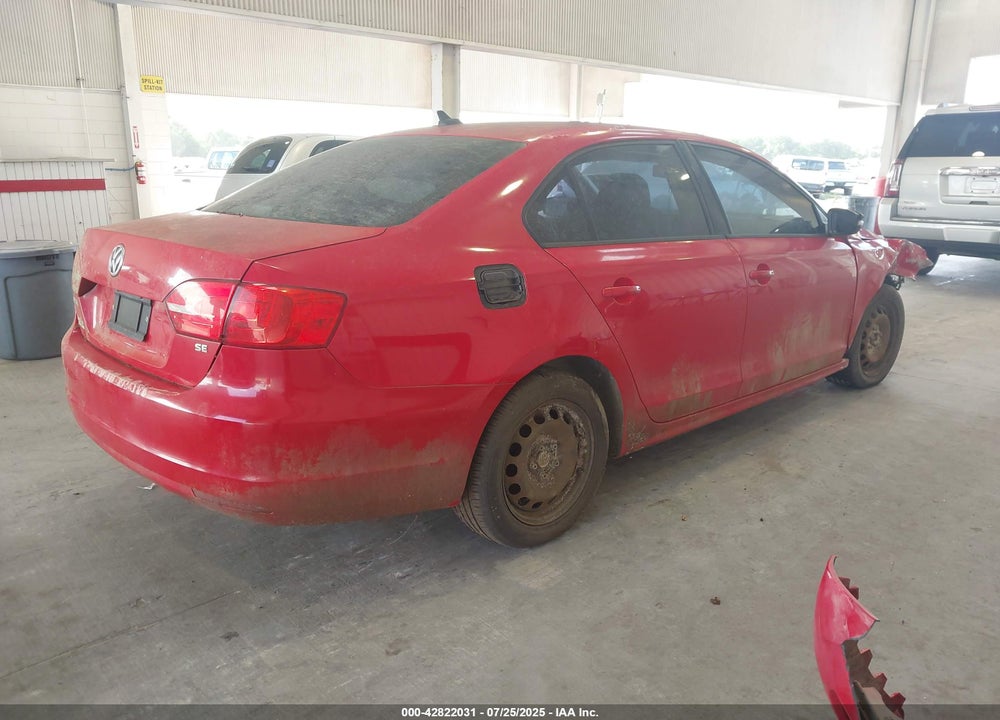 2014 VOLKSWAGEN JETTA VIN: 3VWD17AJ0EM210565