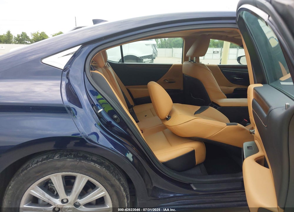 2022 LEXUS ES 350 VIN: 58ADZ1B18NU124086