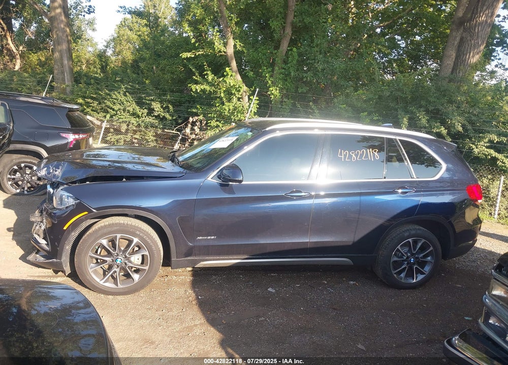 2018 BMW X5 VIN: 5UXKR0C52J0X84395