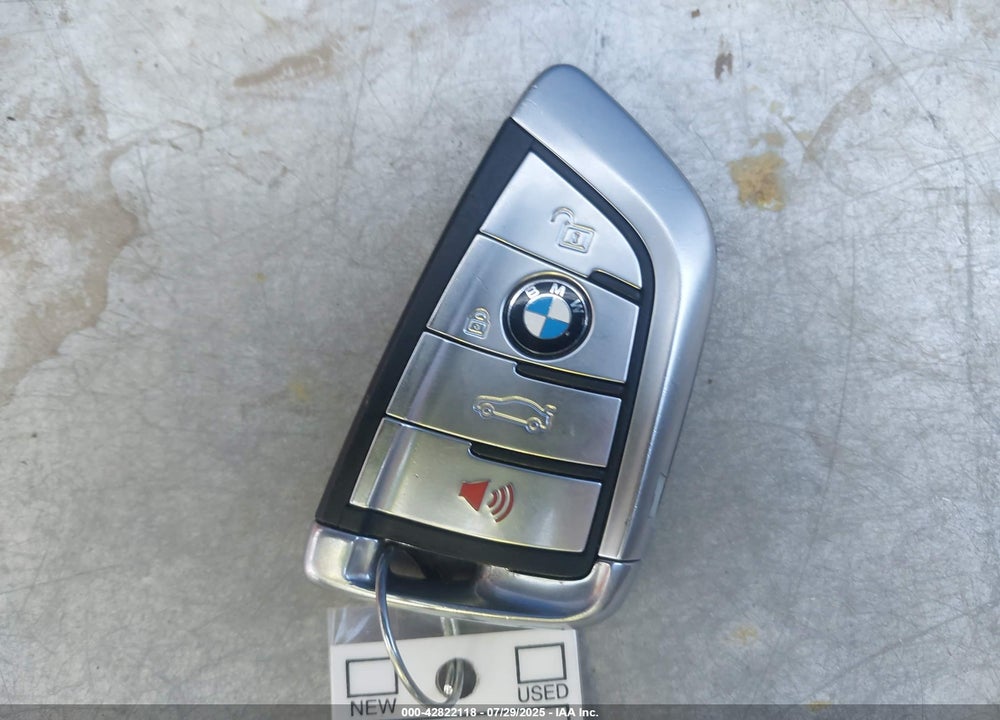 2018 BMW X5 VIN: 5UXKR0C52J0X84395
