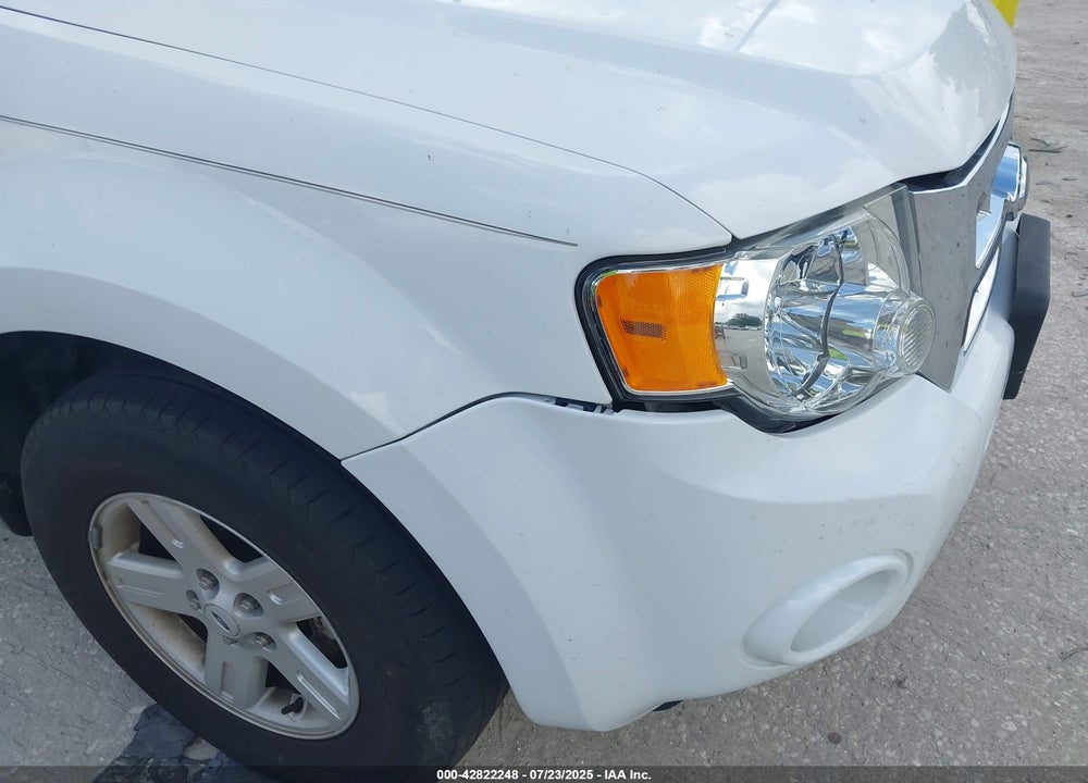 2008 FORD ESCAPE HYBRID VIN: 1FMCU59H38KA59272