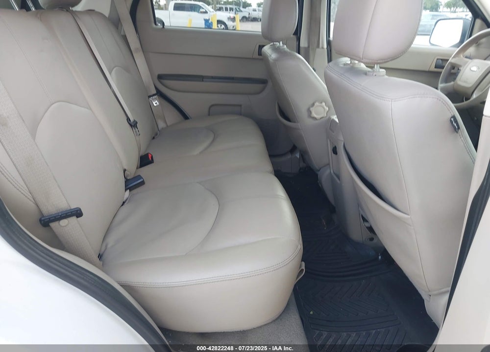 2008 FORD ESCAPE HYBRID VIN: 1FMCU59H38KA59272