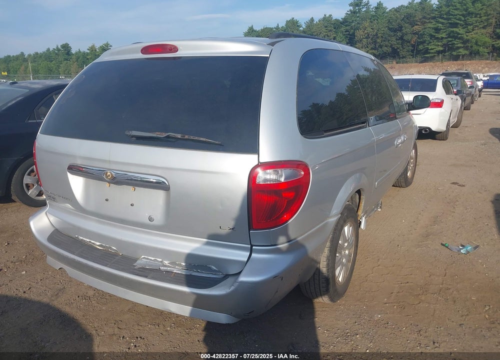 2007 CHRYSLER TOWN & COUNTRY LX VIN: 2A4GP44R97R343538