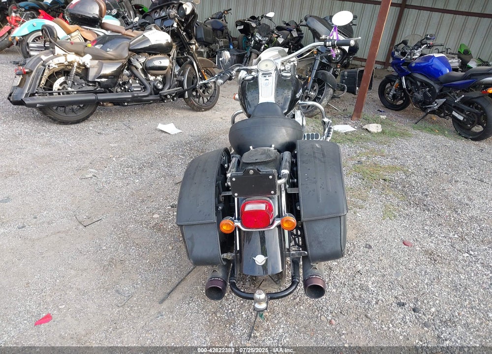 2004 HARLEY-DAVIDSON FLHRS ROAD KING VIN: 1HD1FXV104Y728825