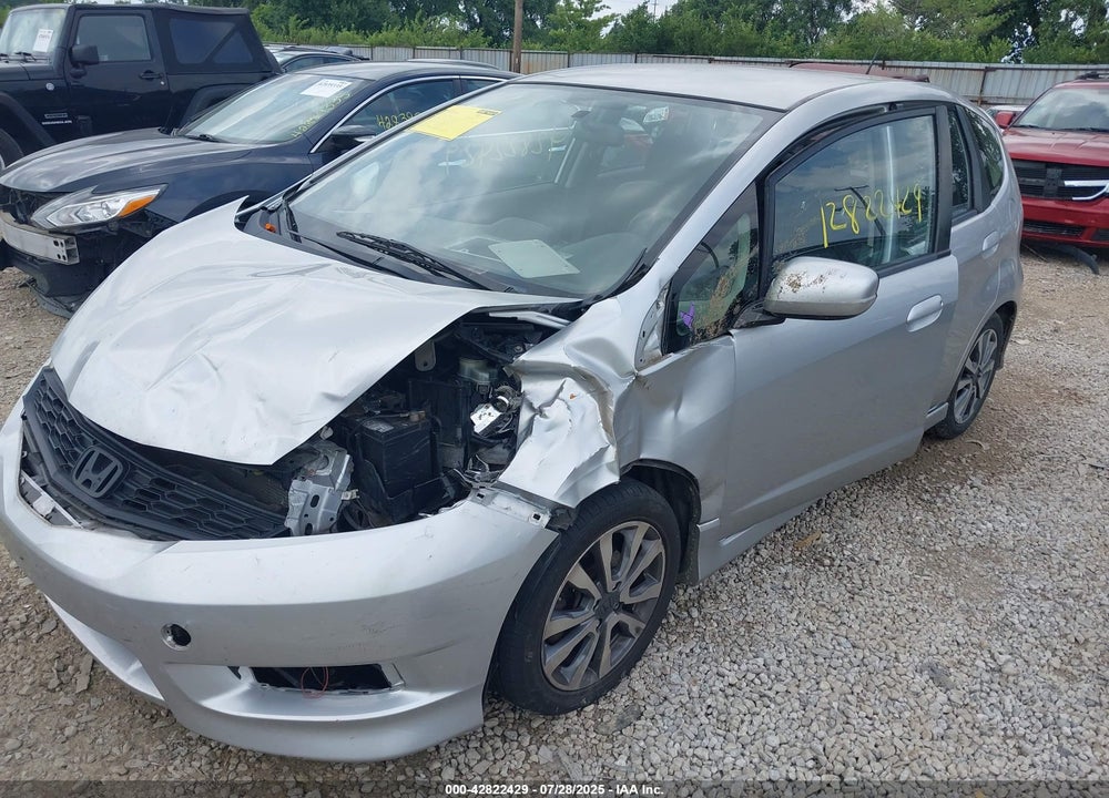 2012 HONDA FIT VIN: JHMGE8H59CC011661