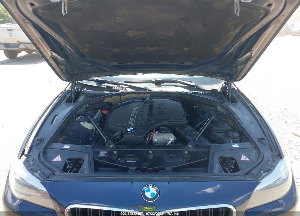 2011 BMW 5 SERIES VIN: WBAFU7C50BDU56362