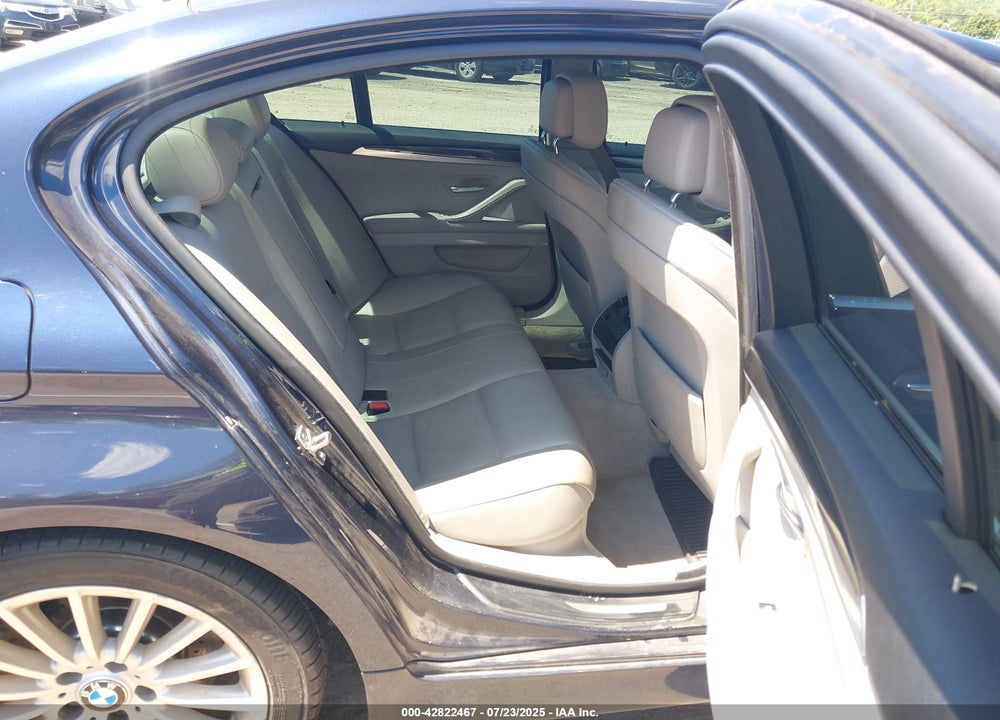 2011 BMW 5 SERIES VIN: WBAFU7C50BDU56362