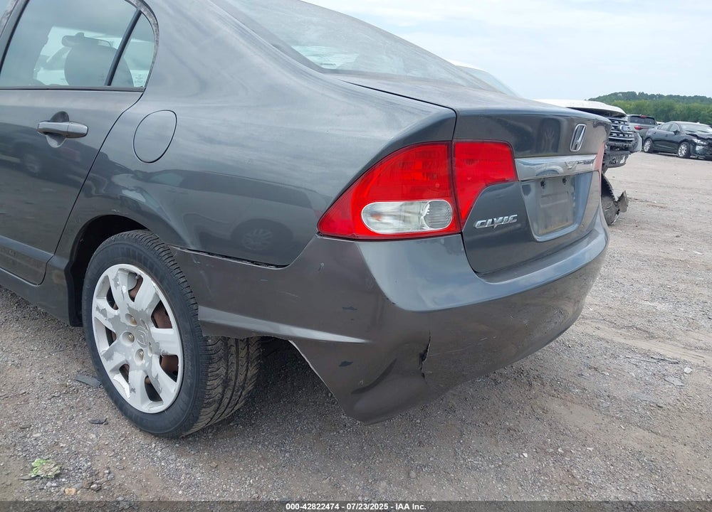 2010 HONDA CIVIC VIN: 2HGFA1F59AH588205