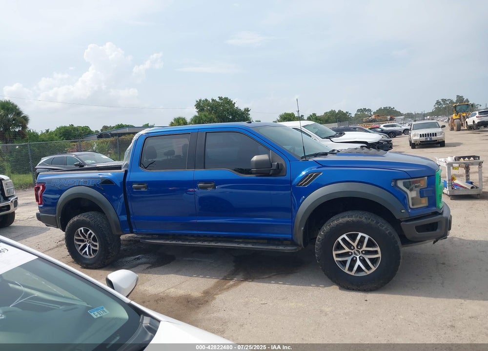 2017 FORD F-150 VIN: 1FTFW1RG7HFC43179