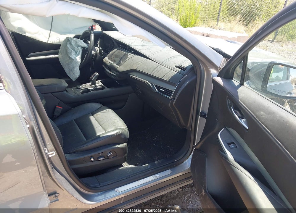 2023 CADILLAC XT4 VIN: 1GYFZDR42PF217886