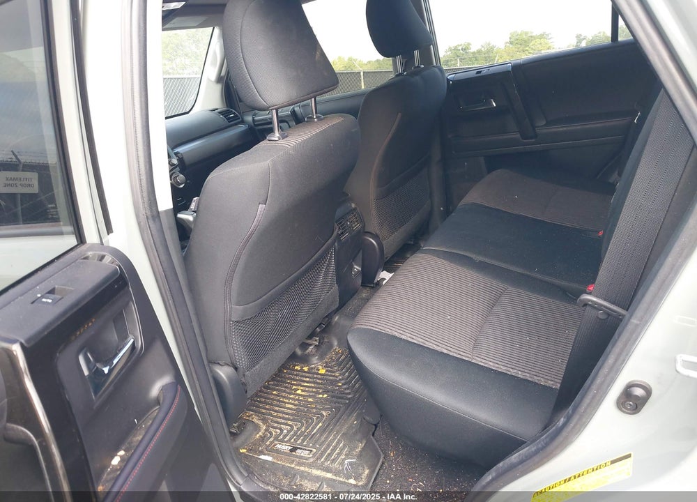 2022 TOYOTA 4RUNNER VIN: JTEPU5JR3N6016285