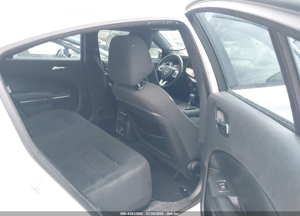 2014 DODGE CHARGER VIN: 2C3CDXBG5EH324217