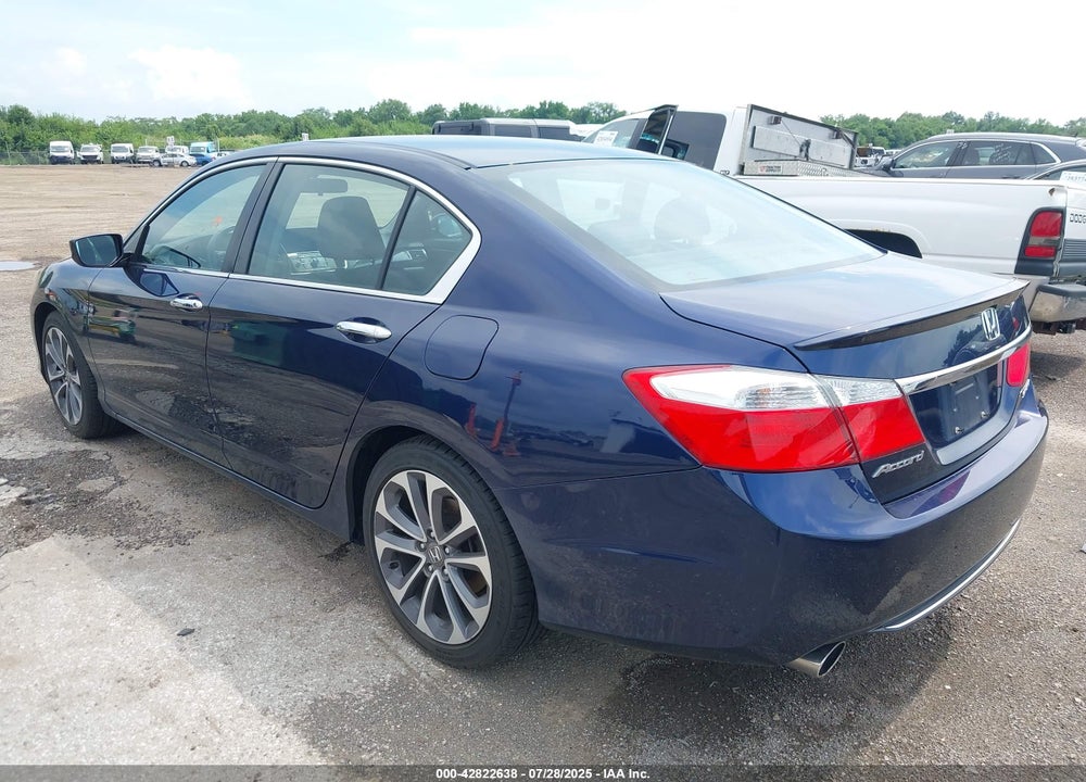 2015 HONDA ACCORD VIN: 1HGCR2F58FA094408
