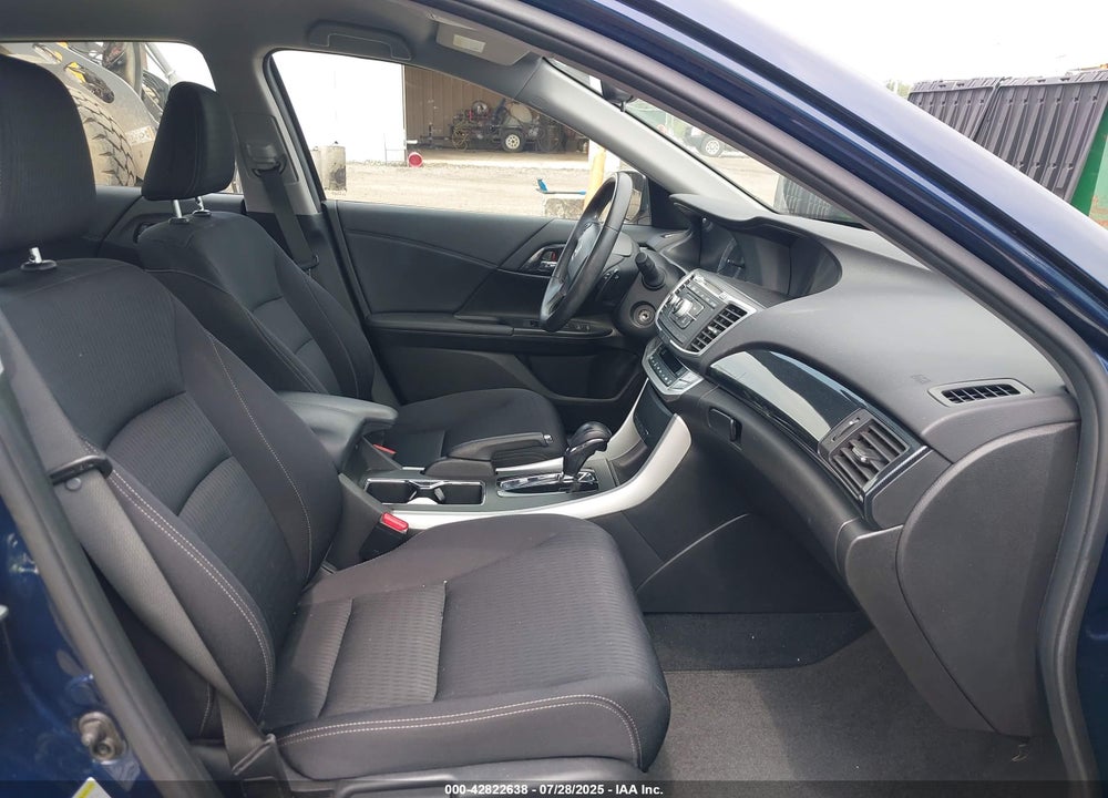 2015 HONDA ACCORD VIN: 1HGCR2F58FA094408
