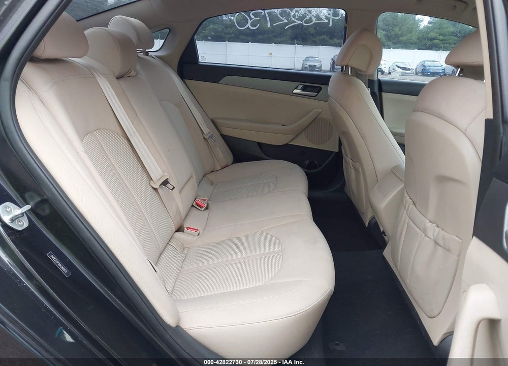 2016 HYUNDAI SONATA VIN: 5NPE24AF4GH260974