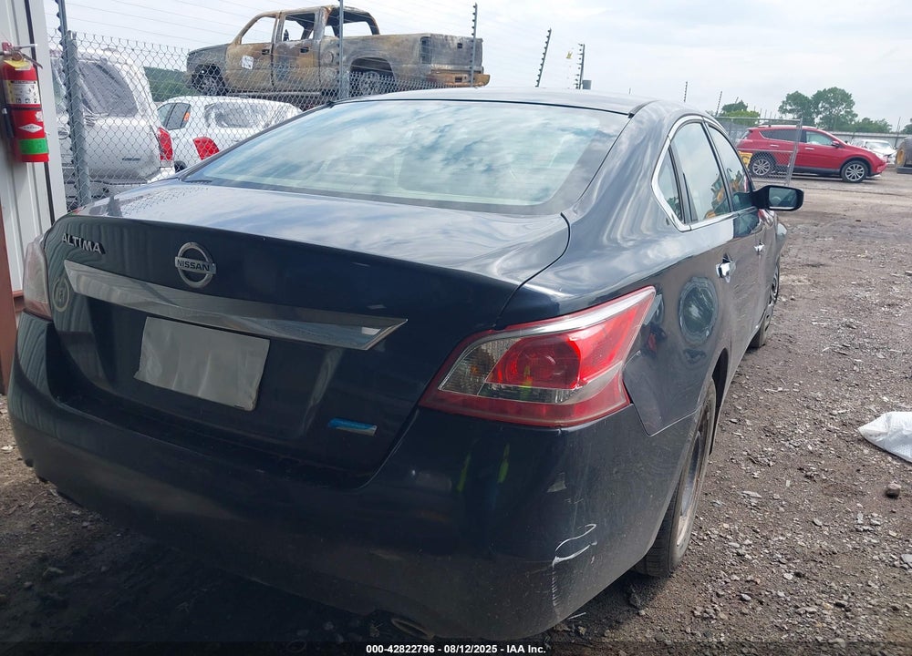 2013 NISSAN ALTIMA VIN: 1N4AL3AP4DN543004