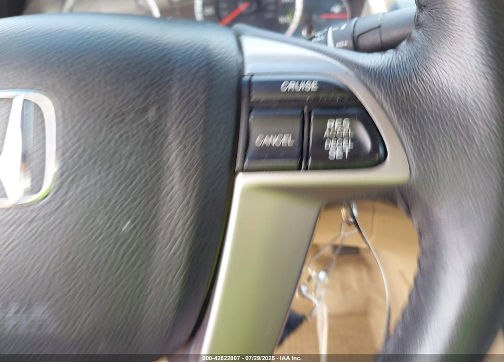2011 HONDA ACCORD 2.4 EX-L VIN: 1HGCP2F84BA148670