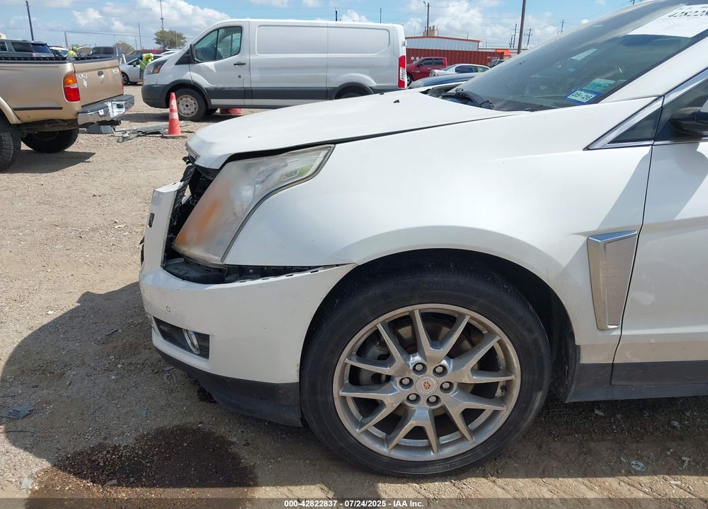 2014 CADILLAC SRX VIN: 3GYFNCE39ES580228