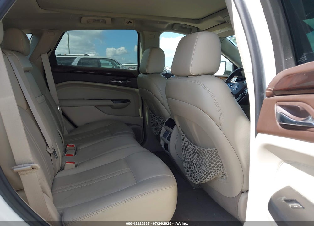 2014 CADILLAC SRX VIN: 3GYFNCE39ES580228