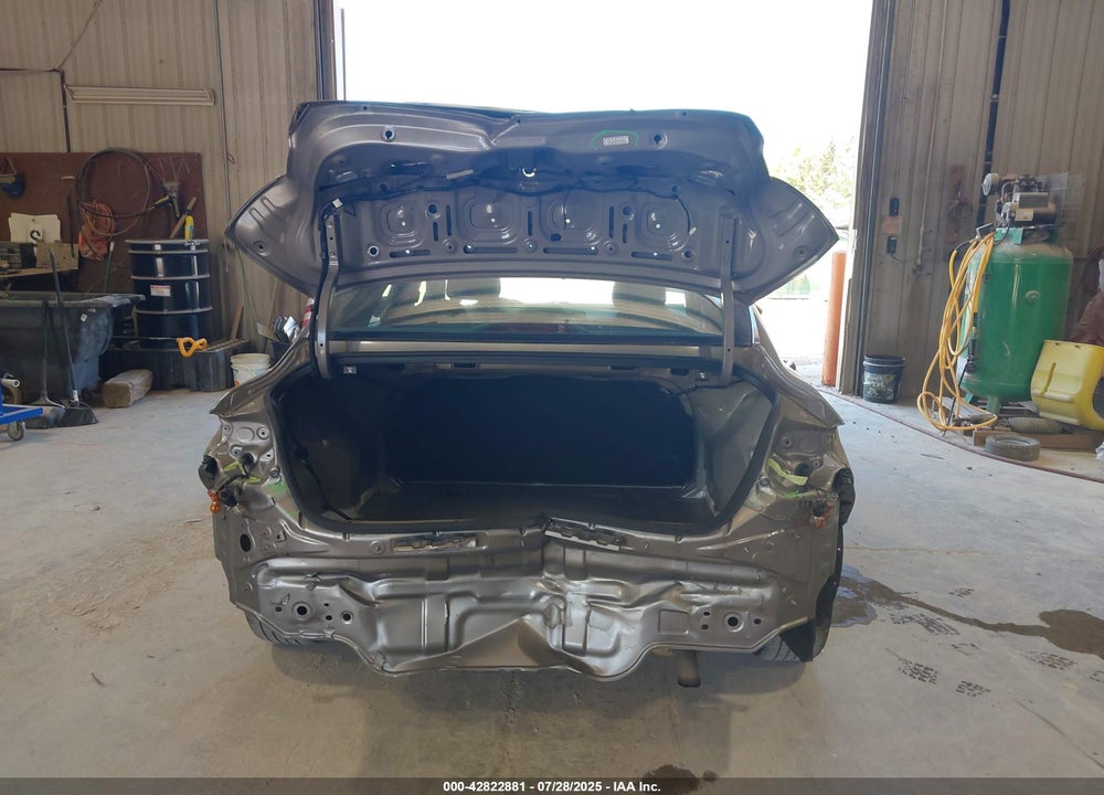 2021 HYUNDAI ELANTRA VIN: KMHLS4AG9MU104328