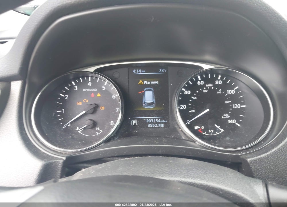 2016 NISSAN ROGUE VIN: 5N1AT2MV0GC761127